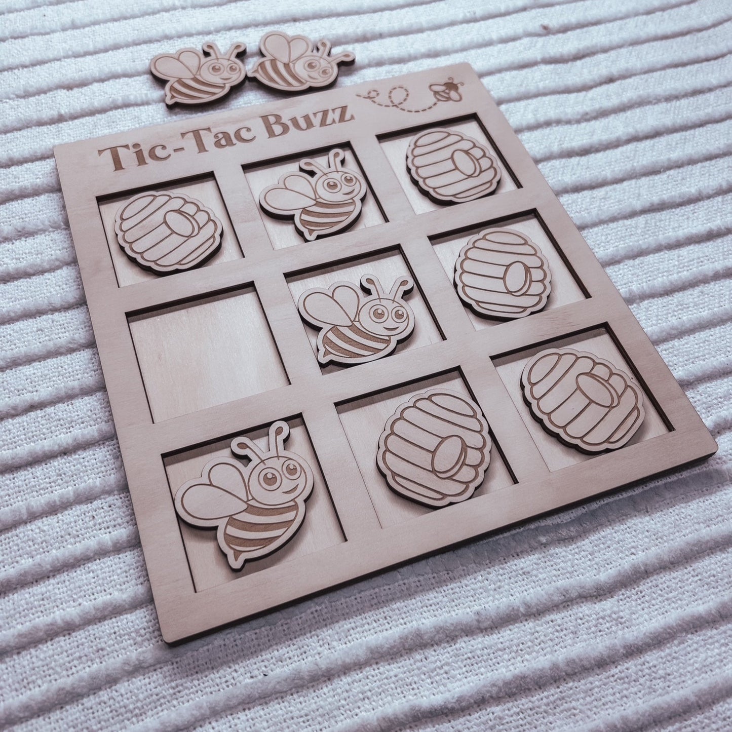 Tic Tac Toe Bee Themed