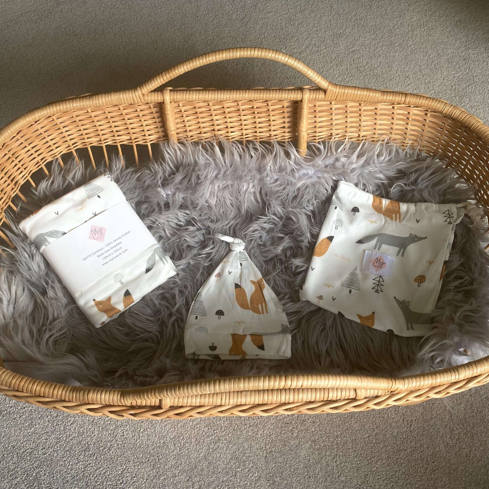 baby swaddle can help your baby sleep