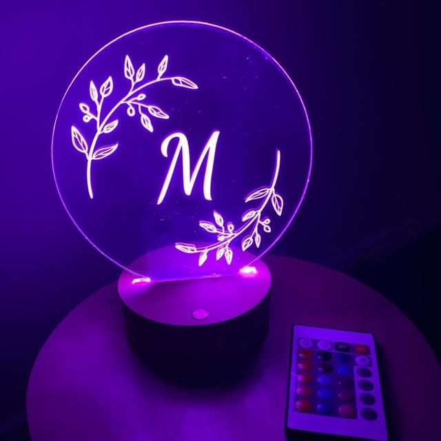 Leaf Wreath Night Light with Wooden Base