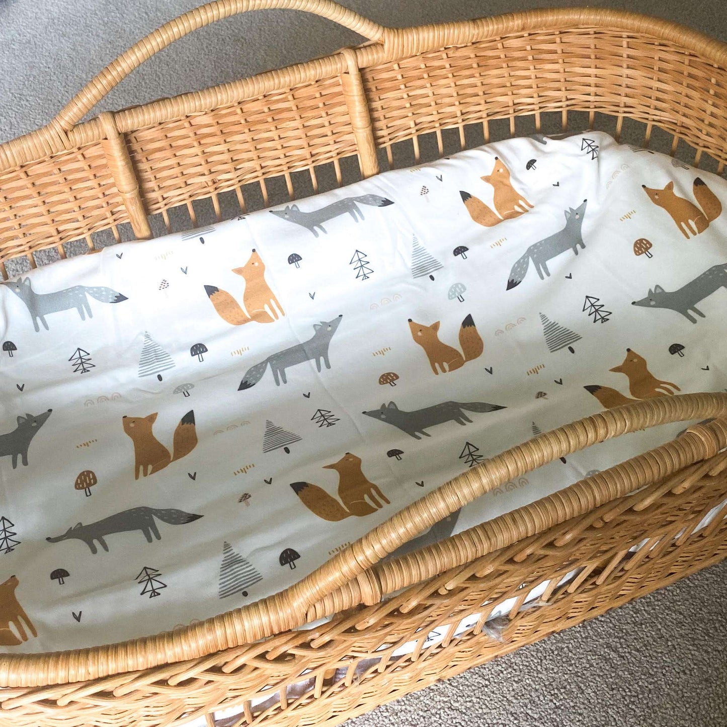 Baby Swaddle + Beanie + Bag Set - Woodland