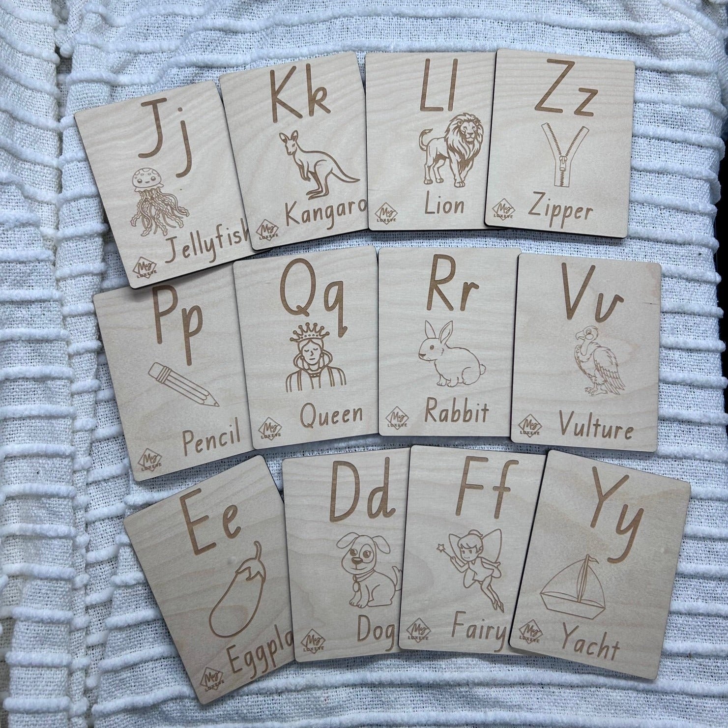 Alphabet and Picture Flashcards for Kids