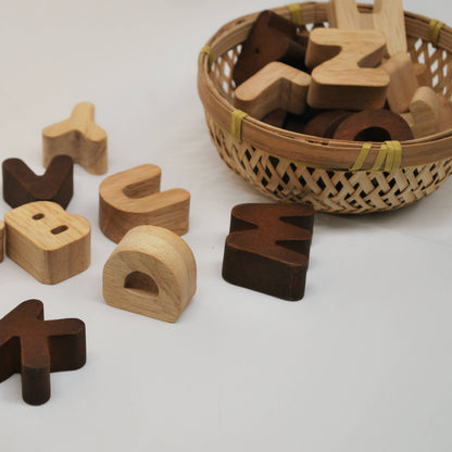 Q Toys | 2 Tone Wooden Capital Letters - 26 Piece Set